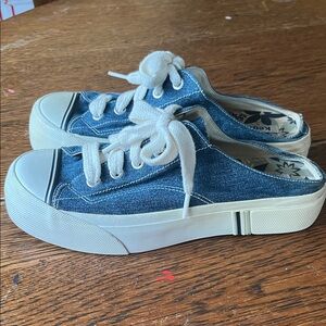 Keds Ventura Lace Up Open Back Sneaker Shoe Womens Size 8 WF23480M denim White